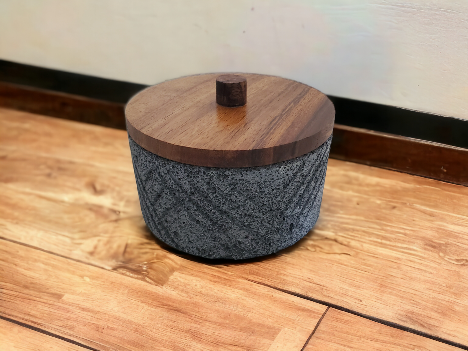 Style Slash Wood Top Molcajete - Lava Stone - 8 Inch Molcajete Accessories Kitchen & Dining Molcajete